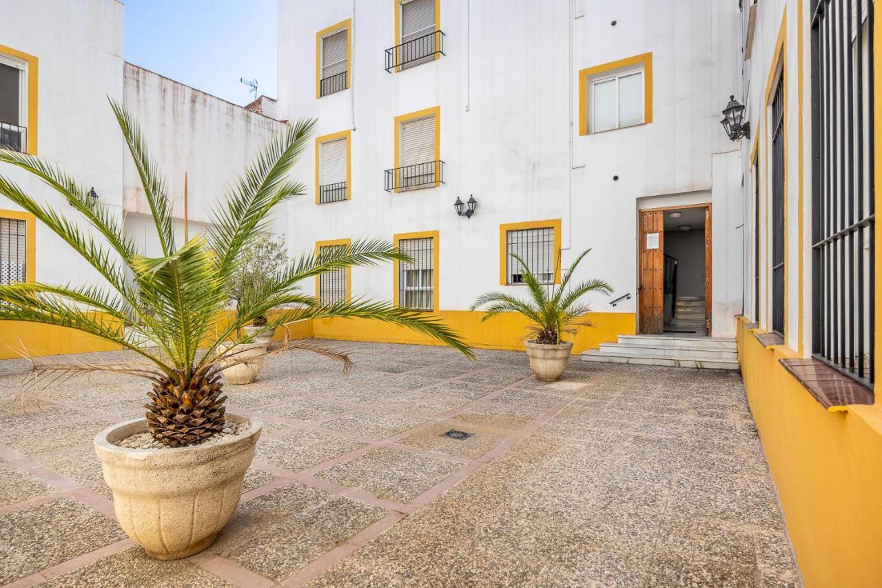 Amplisimo Apartamento De Diseno Nuevo En El Corazon De Triana, Parking Included إشبيلية المظهر الخارجي الصورة