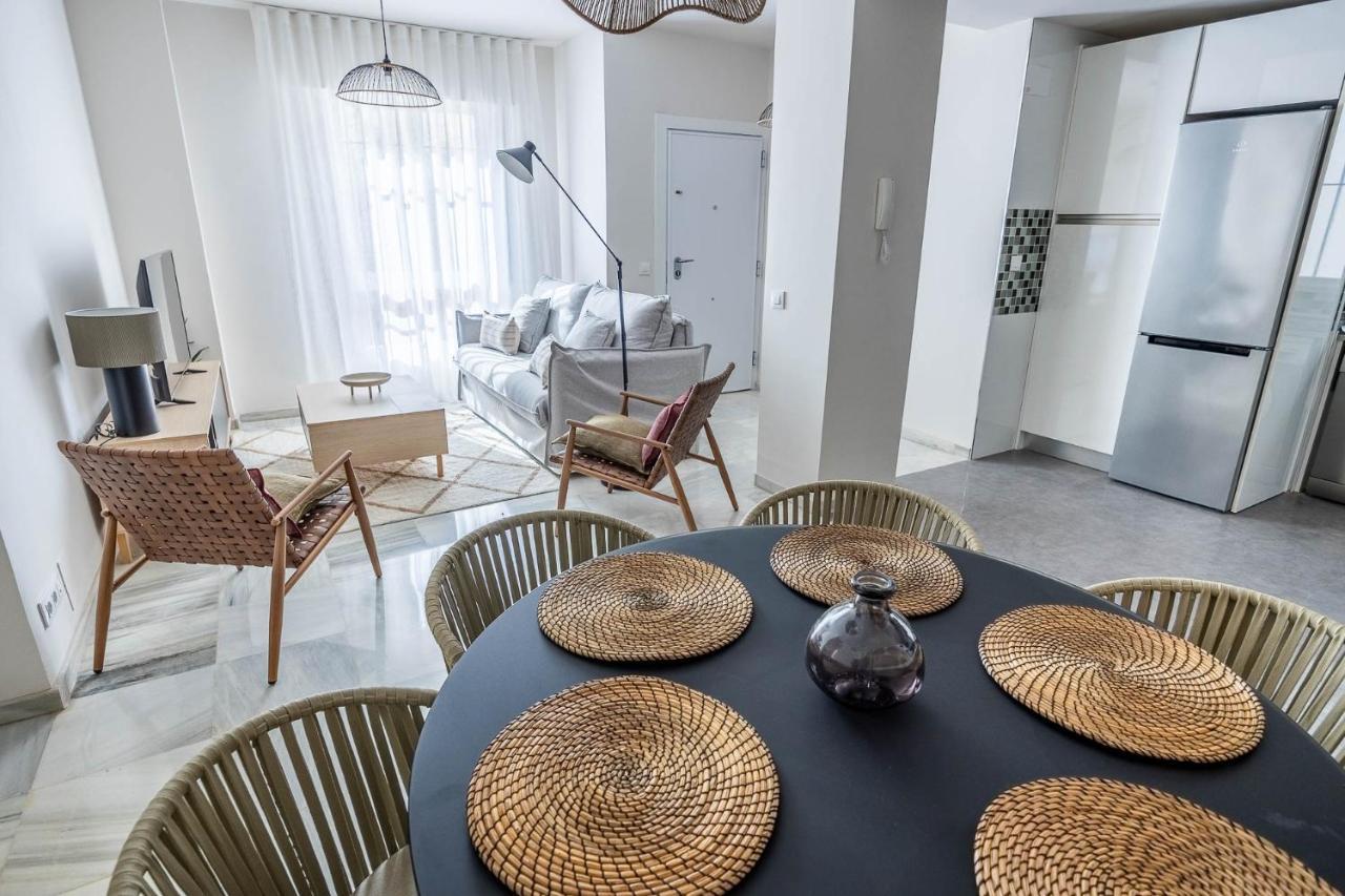 Amplisimo Apartamento De Diseno Nuevo En El Corazon De Triana, Parking Included إشبيلية المظهر الخارجي الصورة