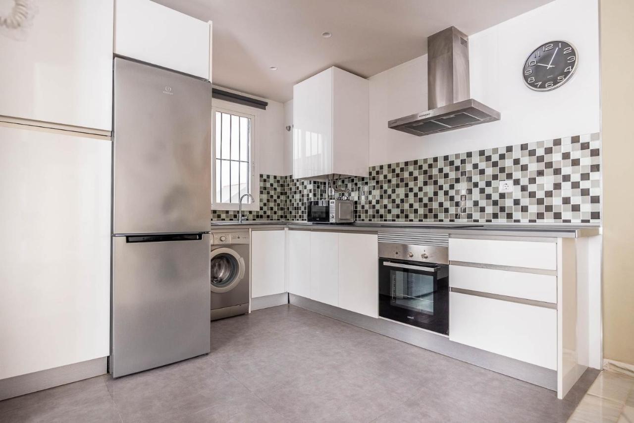 Amplisimo Apartamento De Diseno Nuevo En El Corazon De Triana, Parking Included إشبيلية المظهر الخارجي الصورة